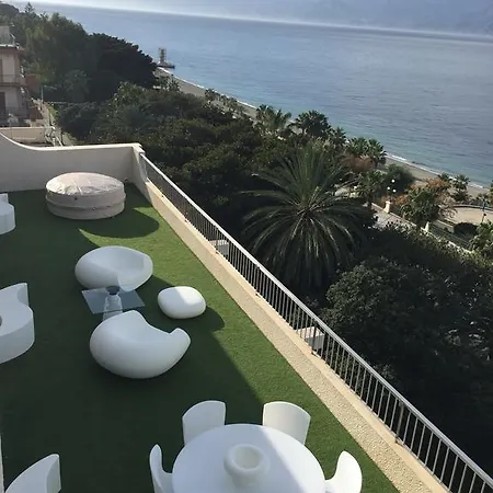 Frühstückspension Reggio Luxury