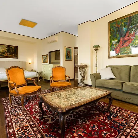 Reggio Luxury レッジョ・ディ・カラブリア