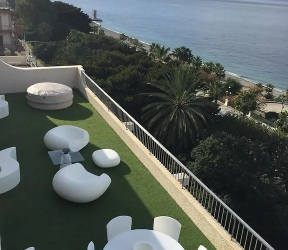 ベッド・アンド・ブレックファスト Reggio Luxury