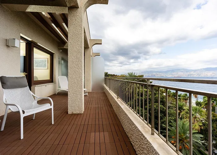 Reggio Luxury ベッド・アンド・ブレックファスト レッジョ・ディ・カラブリア