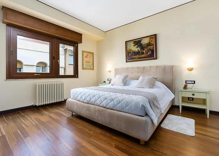 Reggio Luxury Bed & Breakfast 4*