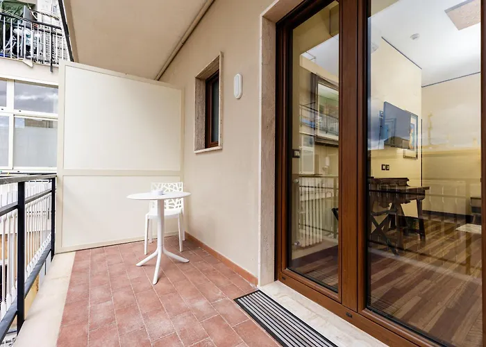 Reggio Luxury Bed & Breakfast 4*