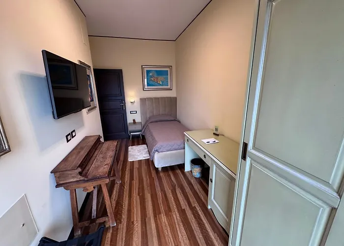 Bed & Breakfast Reggio Luxury 4*